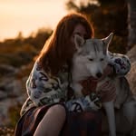 Marta & Astrid 🌙 profile photo