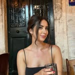 bethany • bookstagram • uk profile photo
