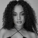 Essence profile photo