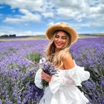 🌸 Raluca Teodorescu profile photo