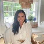 Laura Carlucci - Everyday Finds for Busy Ladies profile photo