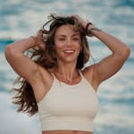 Vanessa Gonçalves, DDS / RYT 500 profile photo