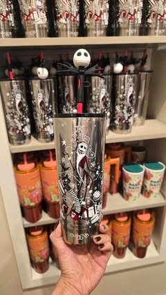 Creator post tagging Starbucks by @disneypixie21