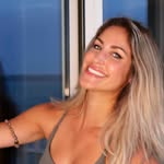 Julie/a Holland profile photo