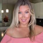 𝐂𝐨𝐫𝐭𝐧𝐞𝐲 𝐑𝐞𝐚𝐫𝐝𝐚𝐧𝐳 profile photo