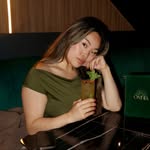 emily • toronto creative 💛 profile photo
