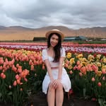 Beige profile photo