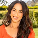 Natalie Jill- Over 50 MIDLIFE CONVERSATIONS profile photo