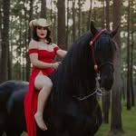 Hillary👸 profile photo