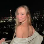 Jenny • travel content creator profile photo