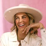 JERA FOSTER-FELL ★ Social Media Educator • Speaker • Coach profile photo