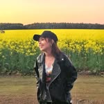 大旅孩 Karen Leong ✧ Travel & Lifestyle Creator profile photo