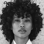 E y e s profile photo