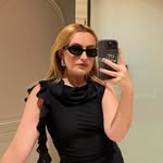 Amelia Dimoldenberg profile photo