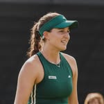Holly Hutchinson profile photo