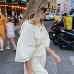 What Women Wear • Street Style from Madrid profile photo