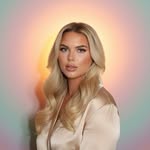 Julie Van den Berg profile photo