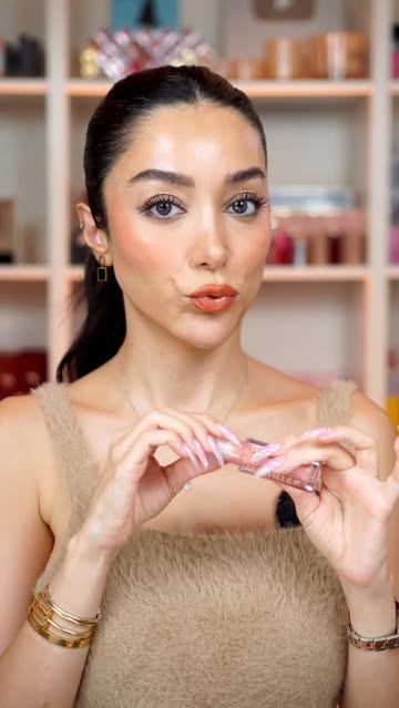 Creator post tagging Charlotte Tilbury by @herosheemaz