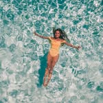 Charlotte Deprez 📸 Curating pretty places profile photo