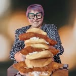 Emily 🍒 EatMeLasVegas profile photo