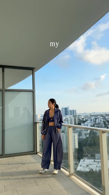 Creator collaboration with Fabletics by @shivani_bafna