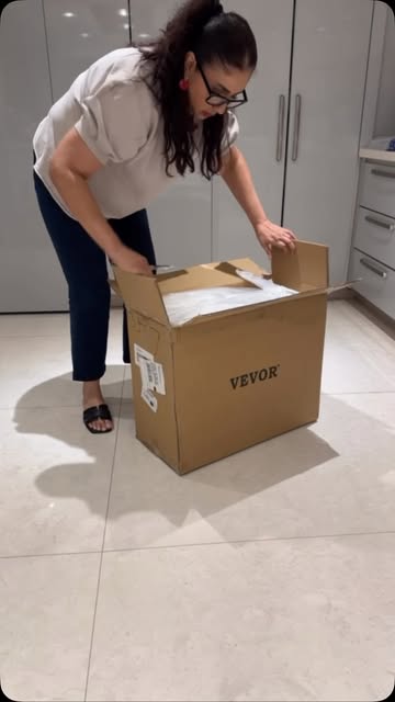 Creator collaboration with Vevor by @marisolguedi