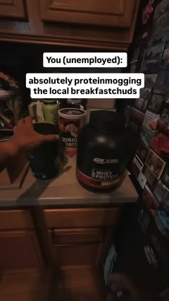 Creator collaboration with Huel by @roodleypoodley