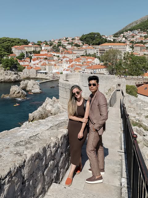 Creator collaboration with Virgin Voyages by @levitatestyle