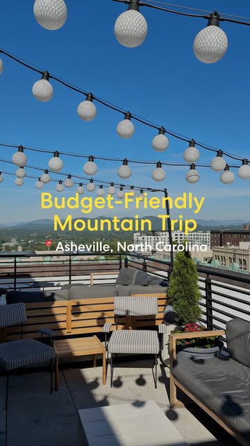 Creator collaboration with Expedia by @thelesbianpassport