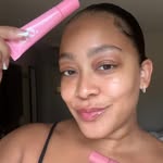 Creator collaboration with Avon by @bd.socialz