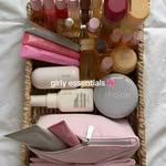 Creator collaboration with Gisou by @elizaveta.ugc