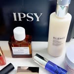 Creator collaboration with IPSY by @makeuperlanunez