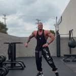 Creator collaboration with Comfrt by @corbenabila_ifbbpro