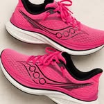 Creator collaboration with Saucony by @itsjustcres
