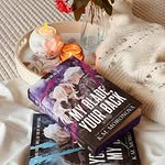 Creator collaboration with Bloom Books by @andreeacbooks