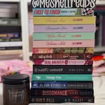 Creator collaboration with Bloom Books by @meshellreads
