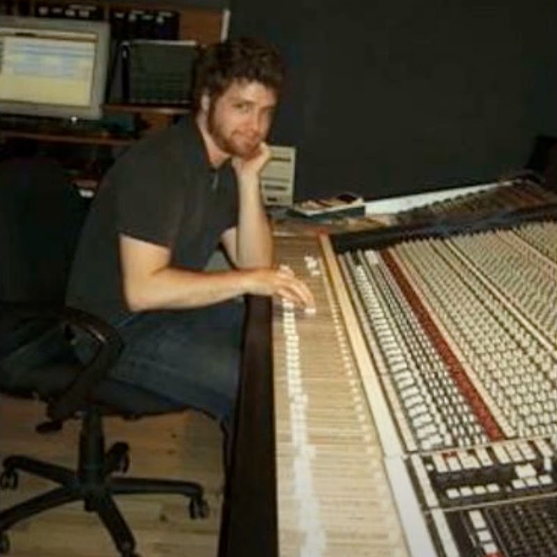 Andrew Chapman Creative channel photo