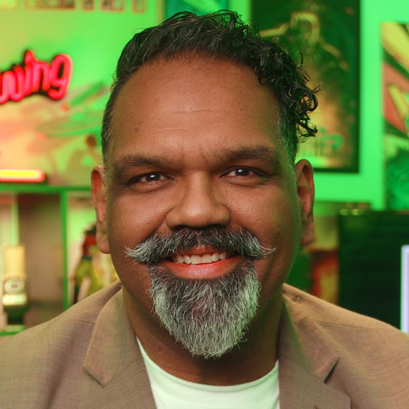 Mr. Know-It-All channel photo