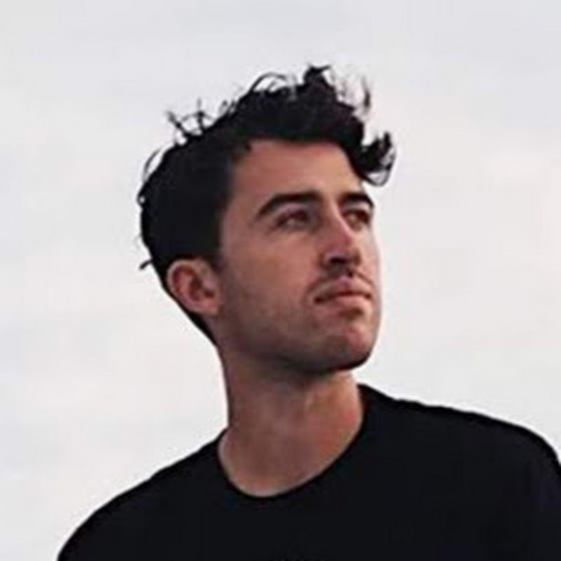 Brett Conti channel photo