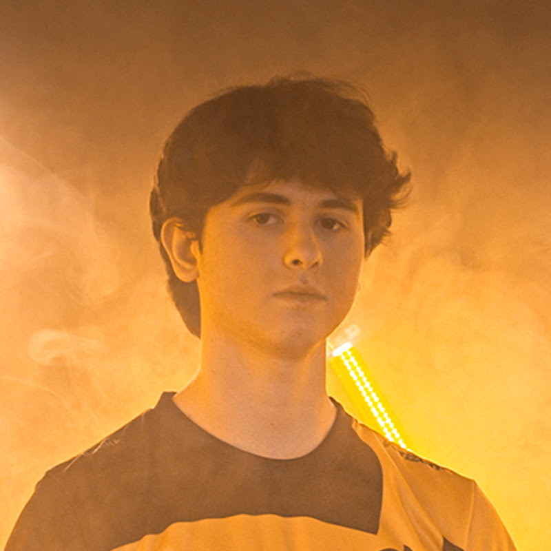 Bugha channel photo