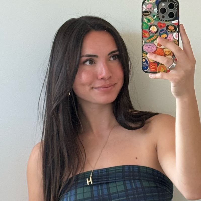 Haley Pham Vlogs channel photo