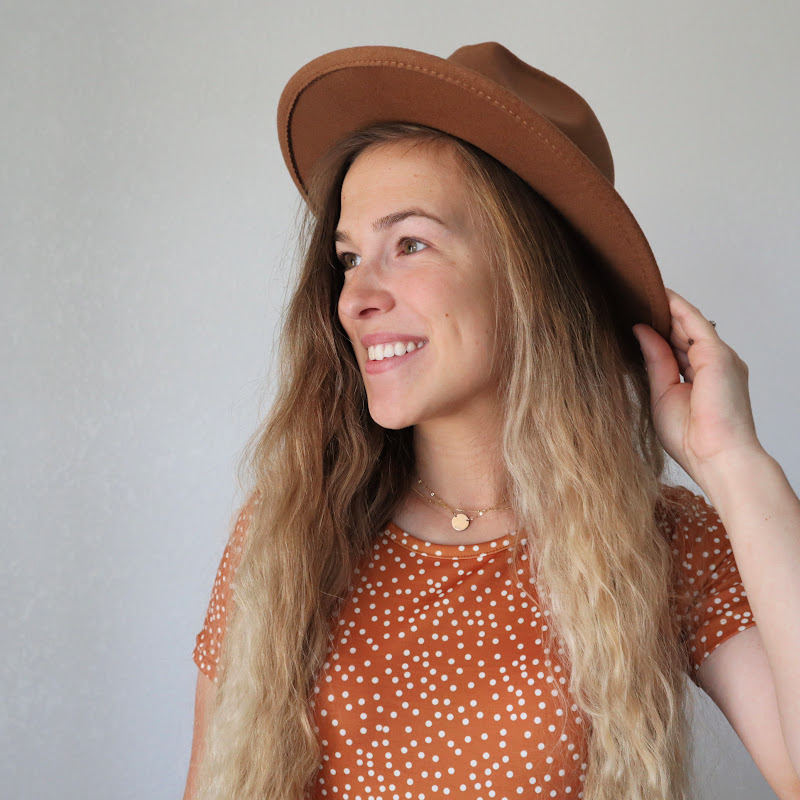 Hannah's Happy Home channel photo