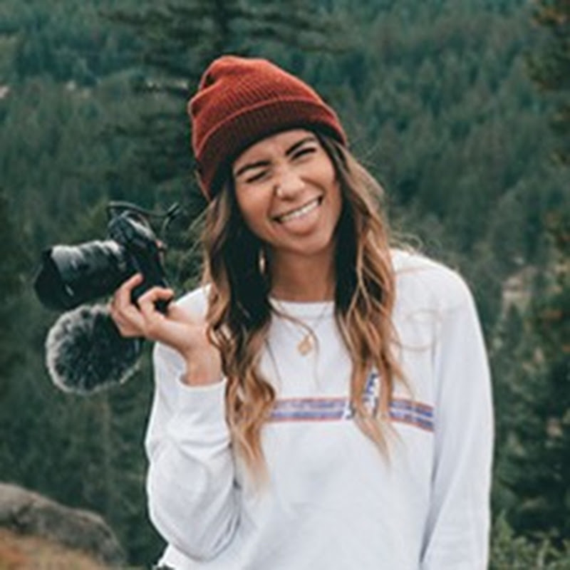 Hey Nadine channel photo