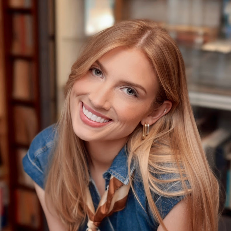 Lottie Smalley channel photo