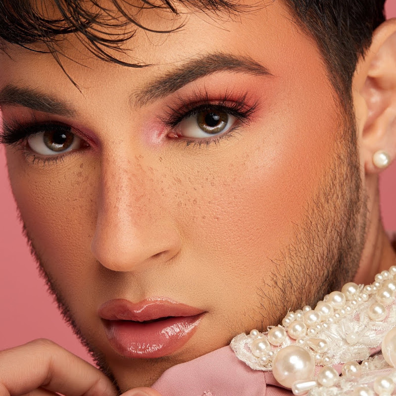 Manny Mua channel photo