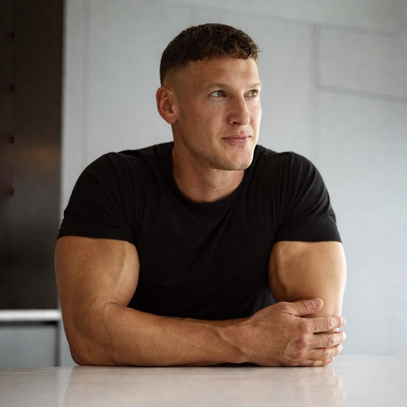 MattDoesFitness channel photo