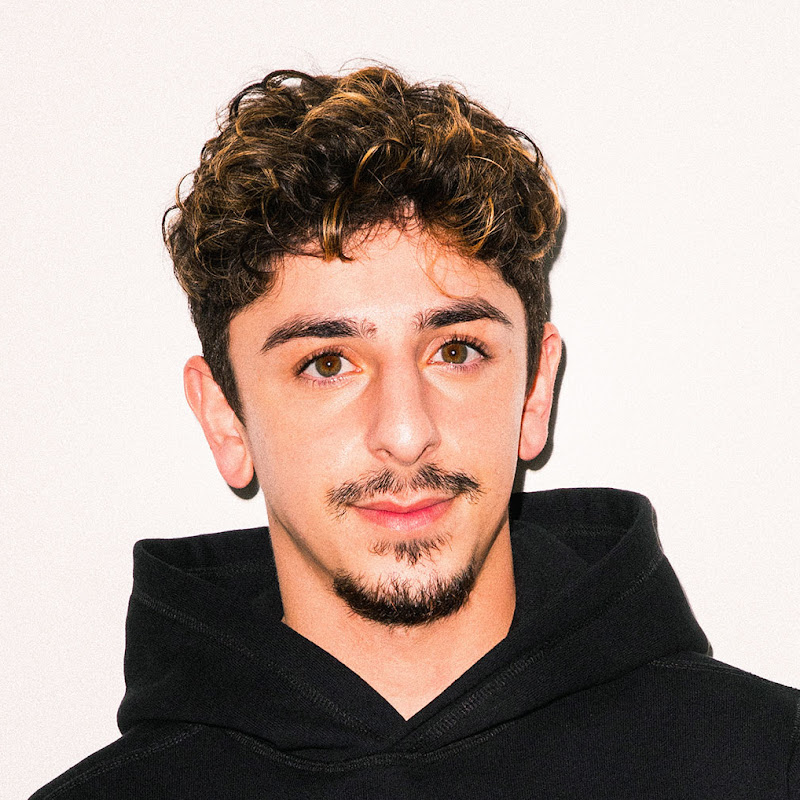 FaZe Rug channel photo