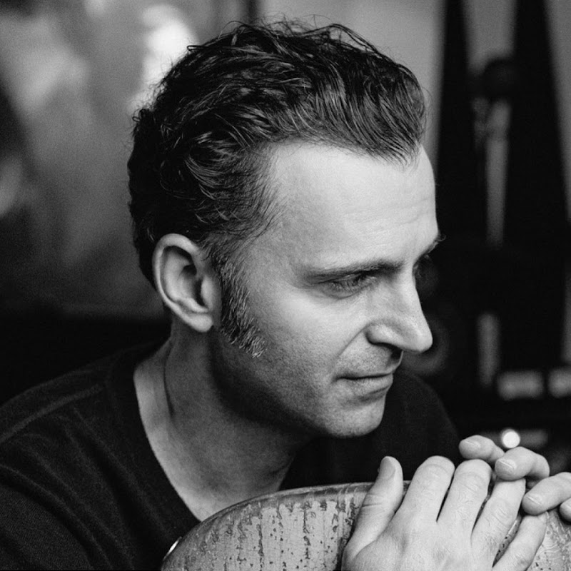 Dweezil Zappa channel photo