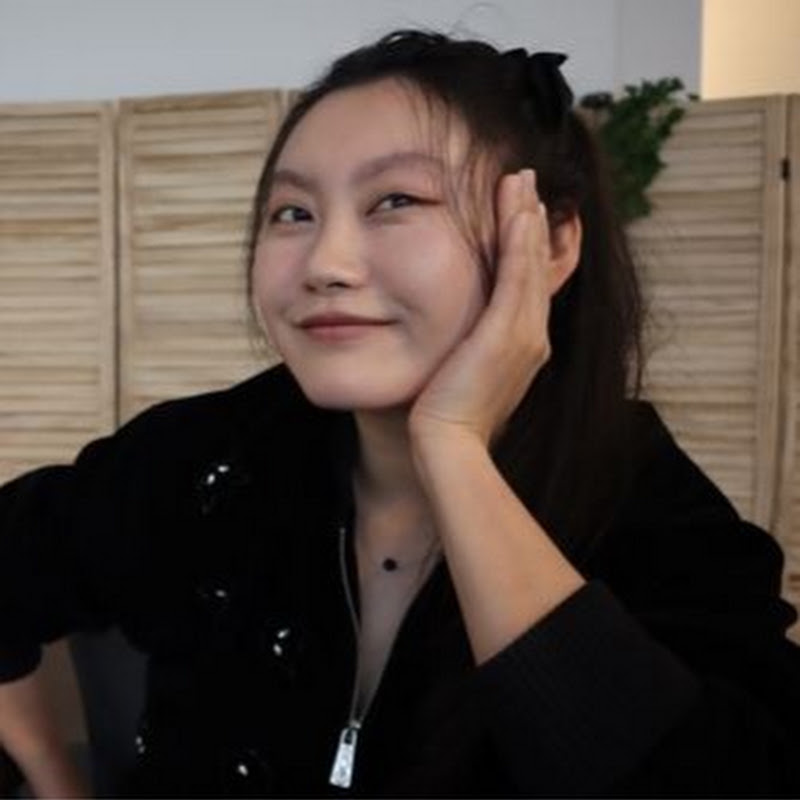 Tina Huang channel photo